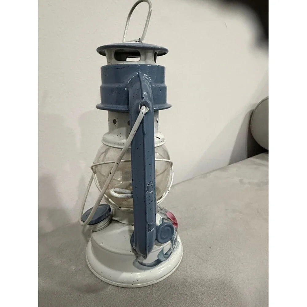 Antique Vintage Clear Glass Metal Kerosene Lamp Lantern Blue Indoor Outdoor Rare
